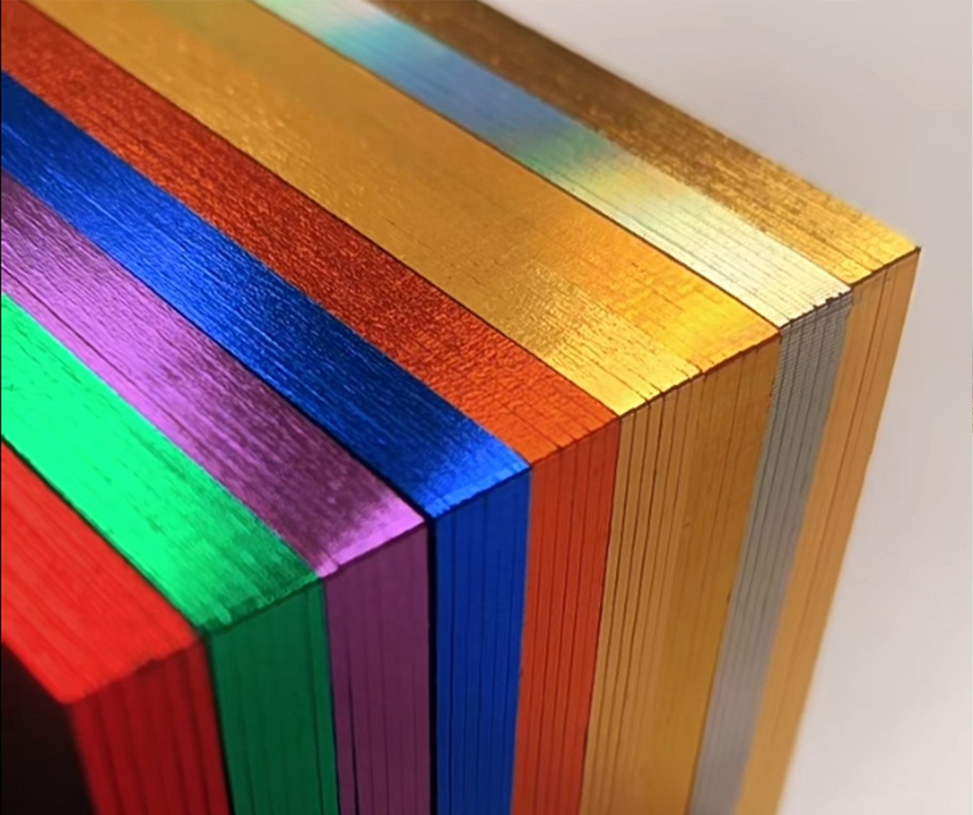 Edge gilding